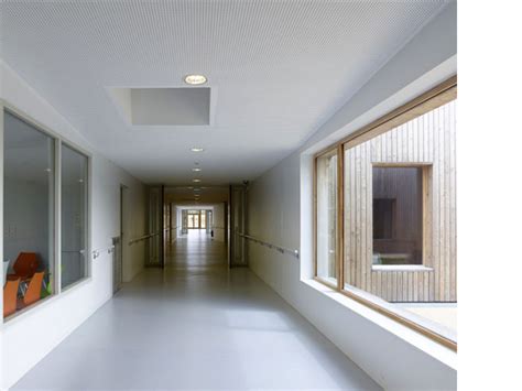 Atelier Zuendel And Cristea Medical Care Center Limay Floornature