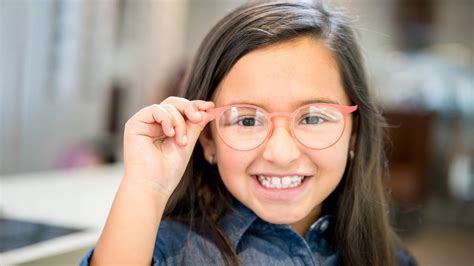 Does wearing glasses make your child's eyesight worse?