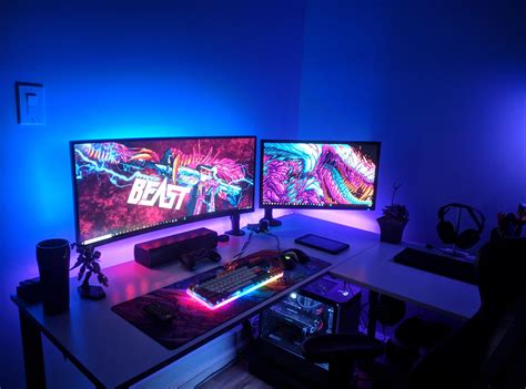 Want to stretch your foot on the desk while watching movies? New mousemat and wallpaper | Gaming desk, Diy computer ...