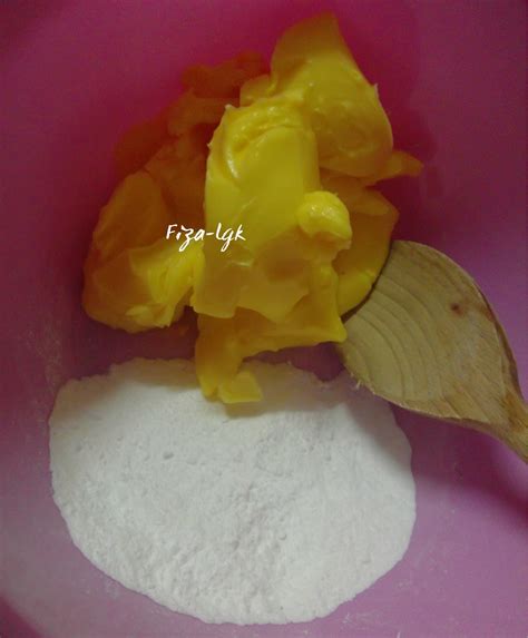 Nak sedap, kena lah guna butter yang berkualiti. GERMAN COOKIES | Fiza's Cooking