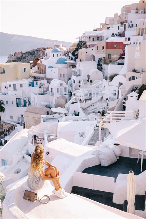 Run The World Santorini Leonie Hanne Santorini Berlin Travel Europe Travel