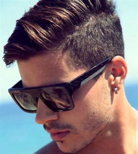 It works well if you do not want to create much contrast, and wish to taper off the sides. The Number 5 Haircut: Length, Guide and Look Book » Men's ...