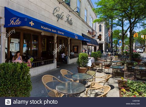 A popular venue in ann arbor, the gandy dancer's fine cuisine and historic atmosphere make a grand setting for rehearsal dinners and wedding receptions. Sidewalk restaurant on Main Street in downtown Ann Arbor ...