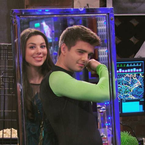 Image Max And Phoebe Date Expectations The Thundermans Wiki