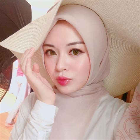 Tutorial Make Up Natural Hijab Pesta Saubhaya Makeup