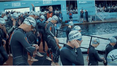Swim Serpentine Inspires Thousands To Take To The Water Swimming Photography Open Water Swim