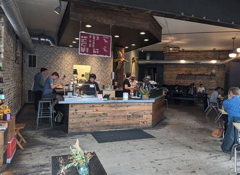 The 10 Coziest Coffee Shops In Chicago — Eat This Not That