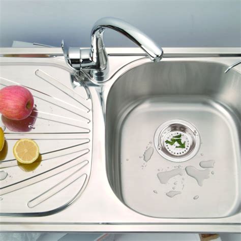 You can maintain your sink drains well by installing the best kitchen sink strainers. Kitchen Sink Strainer with Handle (for your house ...