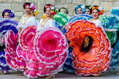 pin by laura moreno on ballet folklorico mexican folklore mexican culture traditional