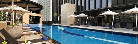 What amenities and services does hotel boss singapore (staycation approved) have? Hotel Swimming Pool | Carlton City Hotel