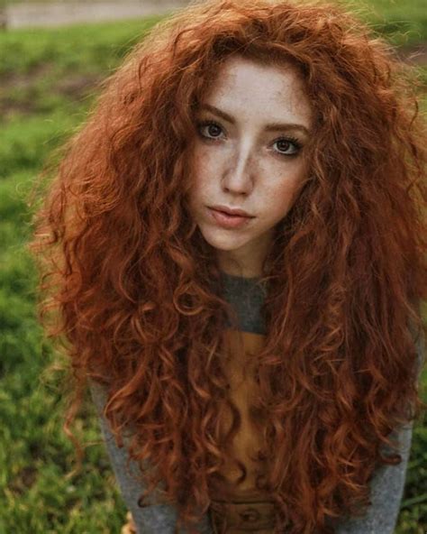 Pin By Lili Melo On Ruivo Natural Red Curly Hair Red Curls Curly