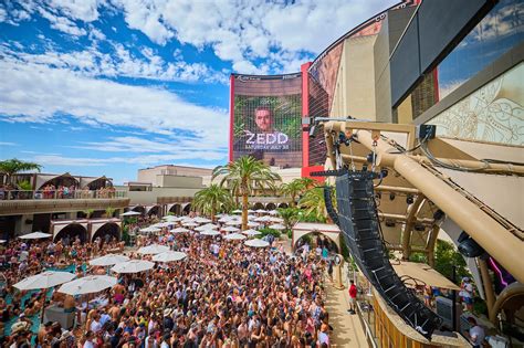 Ayu Dayclub Resorts World Las Vegas