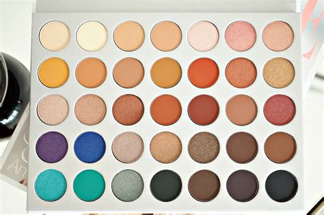 Morphe X Jaclyn Hill Eyeshadow Palette Review And Swatches Devoted To Pink