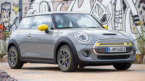 Discover the new mini electric range here. Mini Cooper SE: elektrisches City-Spaßmobil jetzt mieten