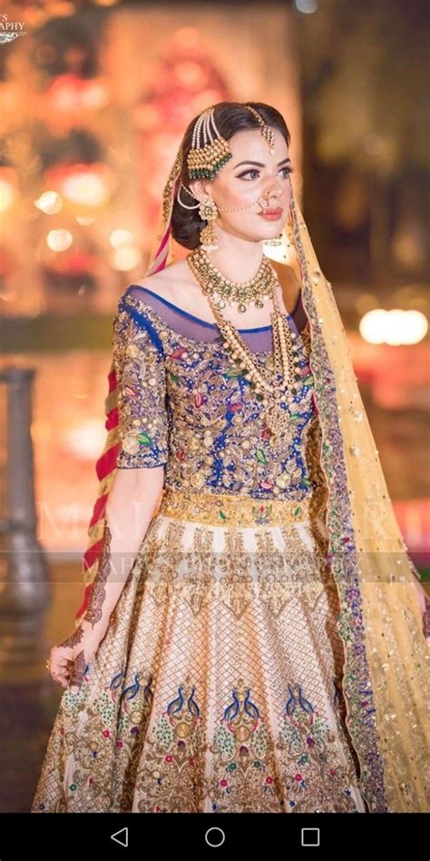 Mehndi Bride Pakistani Wedding Dresses Indian Designer Outfits