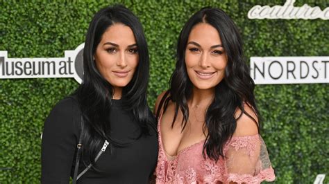 Are The Bella Twins Back On ‘total Divas’
