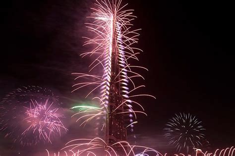Impressive New Years Eve Celebrations In Dubai New Year S Eve Celebrations Luxury Safe Dubai