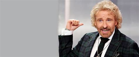 Ein leiblicher und ein adoptierter sohn. Thomas Gottschalk / United Charity - Auktionen für Kinder ...