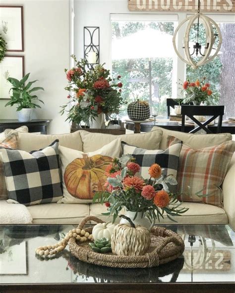 37 The Best Thanksgiving Living Room Decor Ideas Hmdcrtn