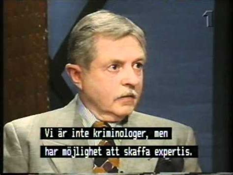 Mauritz sigvard marjasin, född 24 november 1929 i högalid, är en svensk tidigare ämbetsman och facklig tjänsteman. Palmemordet. Striptease, feb. 96. 3a.wmv - YouTube