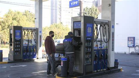 Ypf Aumentó Un 3 8 El Precio De Sus Combustibles