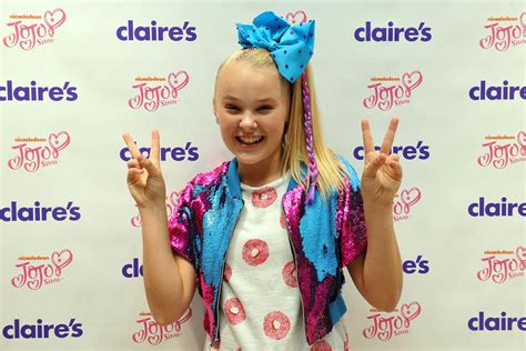 Maybe you would like to learn more about one of these? NickALive!: JoJo Bows Star JoJo Siwa Sends Fans Into A Frenzy At The Intu Manchester Trafford Centre