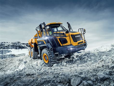 Hyundai Adds Articulated Trucks To Growing Range Cea Construction