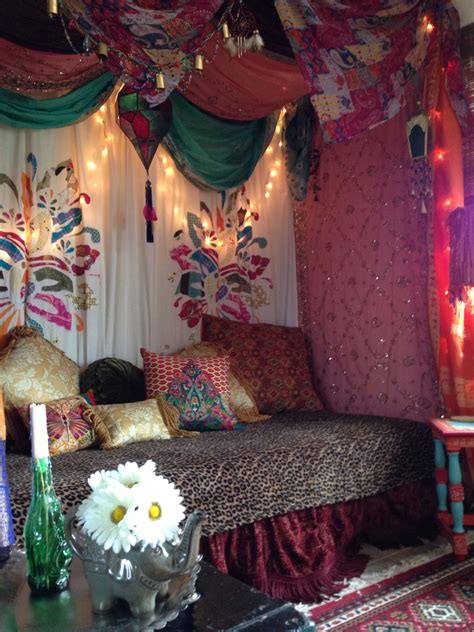 Gypsy Decor With Great Bohemian Vibe This Is The Kind Of Look I D Love To Have In My House
