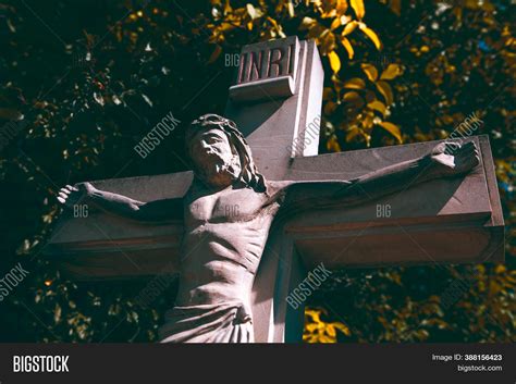 Jesus Crucifixion Image And Photo Free Trial Bigstock