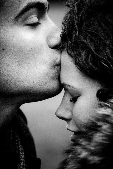 What Does A Forehead Kiss Mean 16 Meanings You Didnt Know Of