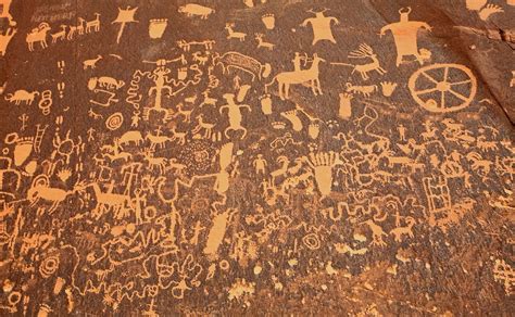 Newspaper Rock Art Ancient Indian Petroglyphs Tell 2000 Year Old