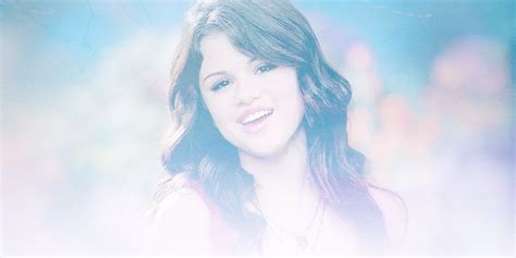 World Of Pictures And S Selena Gomez Fly To Your Heart