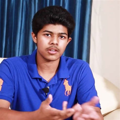 He made a special appearance in the 2009 tamil movie vettaikaaran. #Thalapathy #Vijay Son Sanjay 😍 | Vijay actor, Actor photo ...