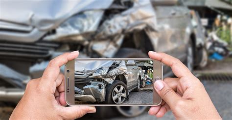 Reduce Road Accidents With These 8 Safe Driving Tips Chevin