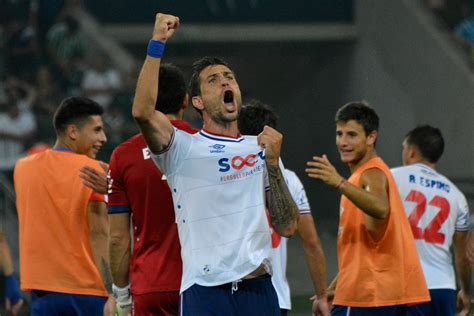 Lasarte no es un ajeno a los jugadores chilenos. Sebastián Eguren se sumará al cuerpo técnico de Martín Lasarte