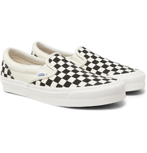 Vans Og Classic Lx Checkerboard Canvas Slip On Sneakers In White For