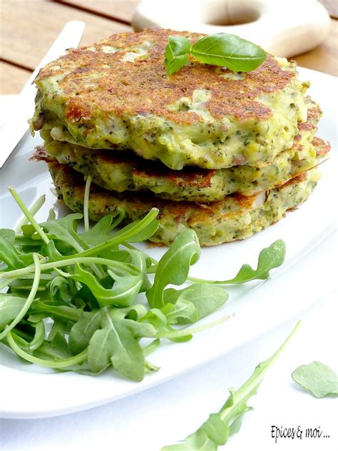 Découvrez la recette de bricks aux brocolis (végétarien) à faire en 10 minutes. Galettes de brocolis à la ricotta & au pesto en 2020 (avec ...