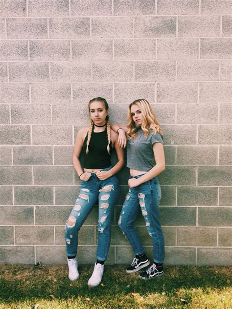 best friends ripped jeans insta emmy christensen friend photoshoot friend pictures poses