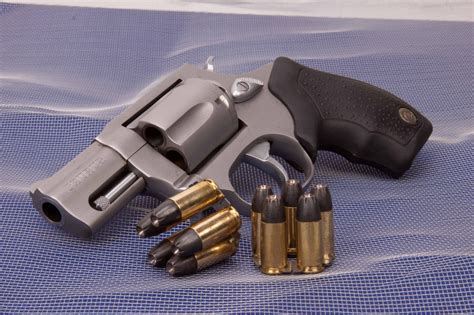 Taurus 905 9mm Revolver Guns