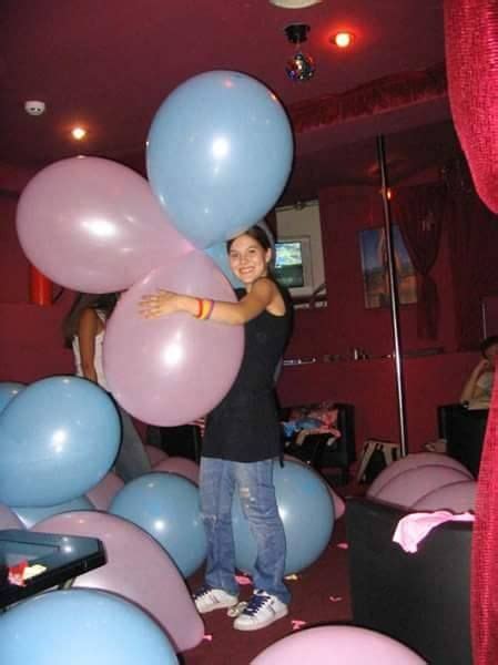 Balloons And Girls 26