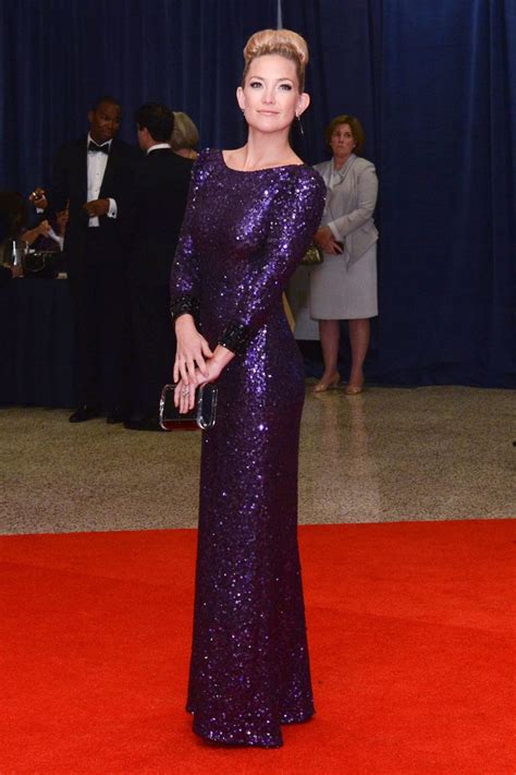 Kate Hudson S Most Memorable Red Carpet Moments Kate Hudson Dress Red Carpet Dresses Modest
