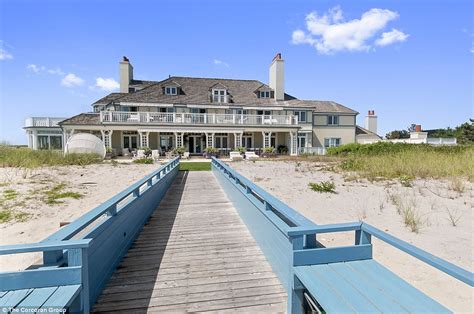 The hamptons has a reputation for being pricey, but we 13 of the best airbnbs in the hamptons, including budget apartments, cozy beach cottages, and homes if you want to rent a private vacation house in the hamptons, the cost will depend on factors such as house size, proximity to beach and. Beachfront Hamptons home on the market for $2.5million but ...