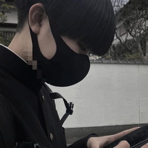 山田 on Instagram コメントください 今回は全部返します コメントください 黒髪 黒系統 マッシュ 陰