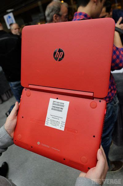 Hp Brings Lenovos Backflipping Yoga Laptop Design To The 400 Price