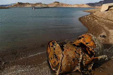 Lake Mead Bodies Interest Climate Scientists Mob Historians Los