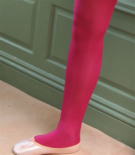 Women S Legs And Feet In Tights Legs And Feet In Fuschia Tights