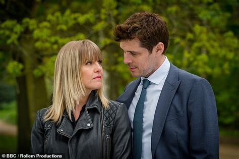 PICTURED Ashley Jensen Looks Smitten With Love Lies And Records Co Star Kenny Doughty Daily