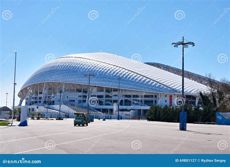 Fisht El Estadio Olímpico Es Un Estadio Al Aire Libre En Sochi