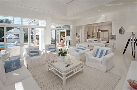 Find over 100+ of the best free interior design images. 18 Beach Cottage Interior Design Ideas Inspired by The Sea