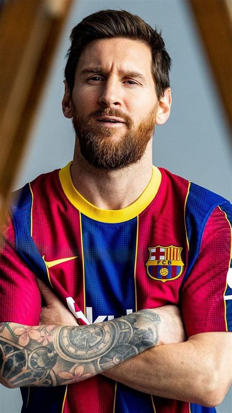 Lionel Messi Portrait Wallpaper Download Mobcup